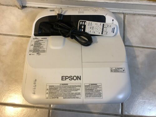 Epson PowerLite 585W Short-throw HDMI 1280x800 3LCD Projector - 131 Lamp Hours